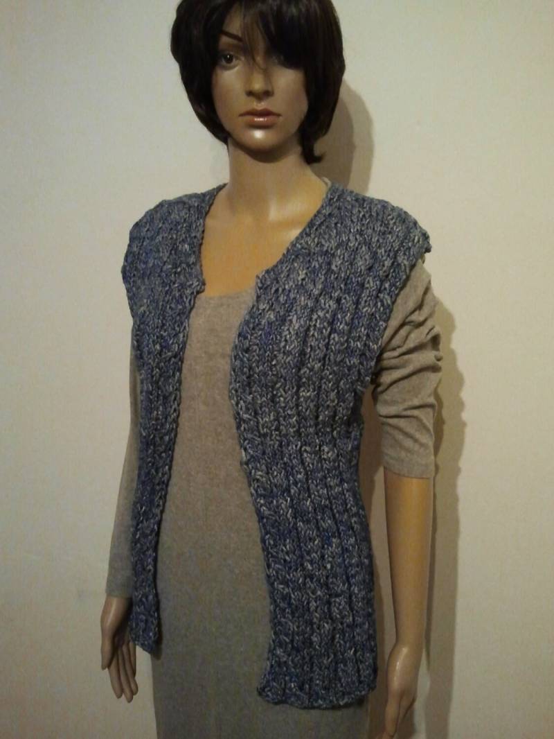 Blaue Schmale Lange Weste Blaue Schmale Lange Weste von AnjaClauberg