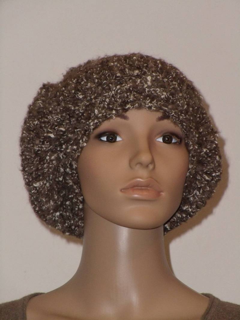 Gestrickte Weiche Leichte Haube in Braun Mit Wollweiß von AnjaClauberg