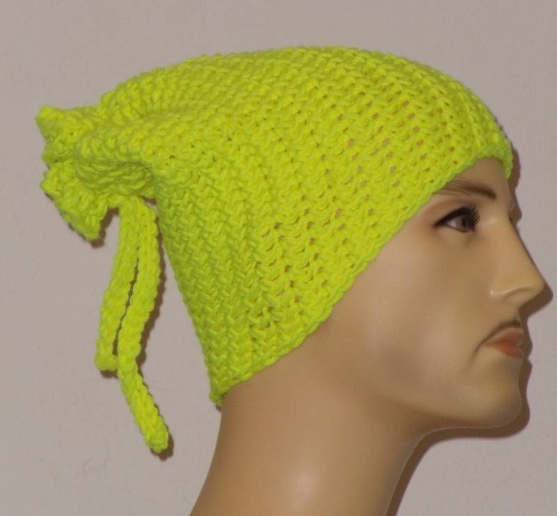 Neongelbe Gehäkelte Mütze von AnjaClauberg