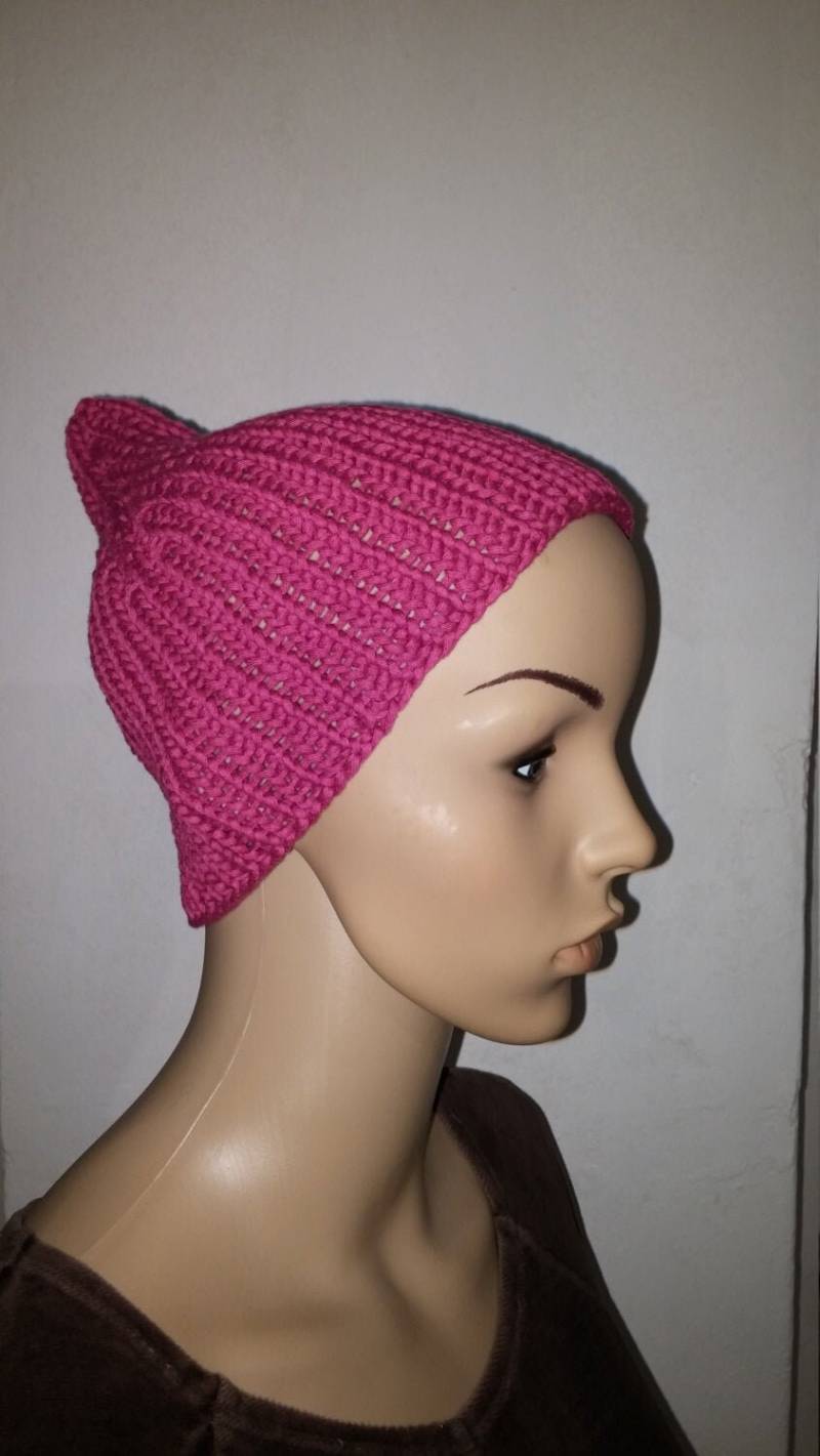 Pinke Mütze Mit Kurzem Zipfel Pinke Mütze Mit Kurzem Zipfel von AnjaClauberg