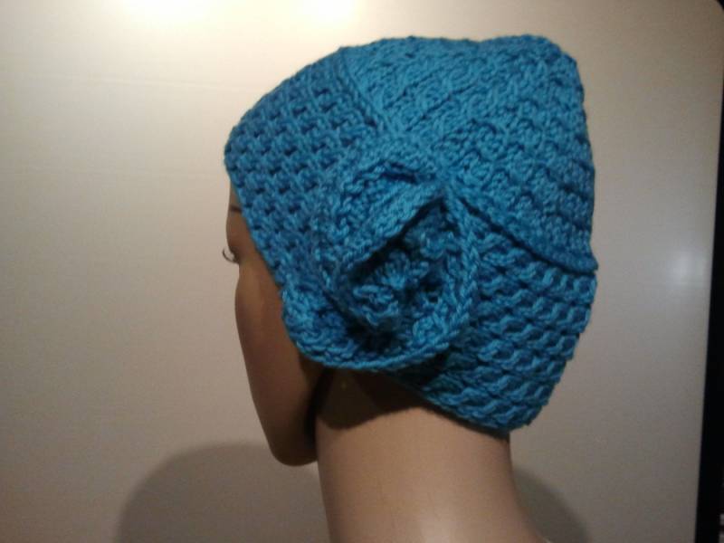 Türkisblaue Kappe Mit Zopfmuster von AnjaClauberg