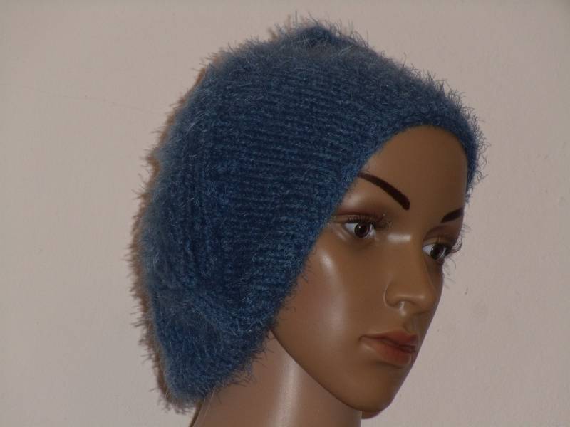 Weicher Dreispitz in Blau von AnjaClauberg