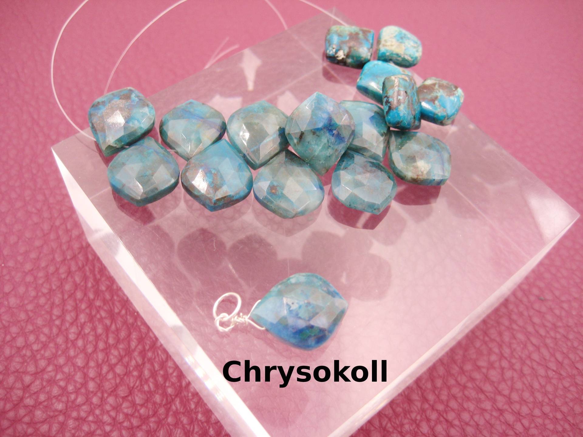 Kettenanhänger Chrysokoll, Glatt, Türkis, Blau, Groß, Charm, 925 Silber, Rosegold Filled, Gold Filled Kettenanhänger Chrysokoll, Glatt, Türkis, Blau, Groß, Charm, 925 Silber, Rosegold Filled, Gold Filled von AnjasCharmwelt