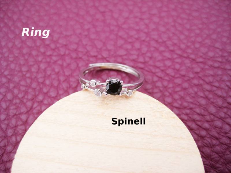 Spinell-Ring, Schwarz, Natürlich, Zirkonia, Fingerring, Vergoldet, Verstellbar, Stapelring, Ring Zierlich, Geschenk Für Sie von AnjasSchmuckwelt