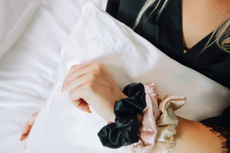 Silk Scrunchie Haargummi | Ausverkauft von AnjuliSilkCreations