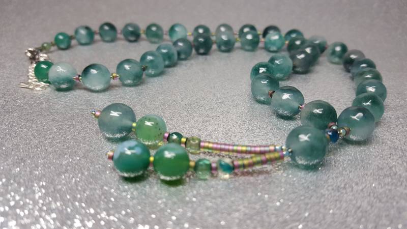 Halskette | Länge 52 cm + Verlängerung 5 cm Aus Dunkelgrünen Achatsteinen, Mit Hämatitperlen | 2, 5 X 1 Mm, Anhängern 6, 5; 5, 5 von AnkaaKreationen