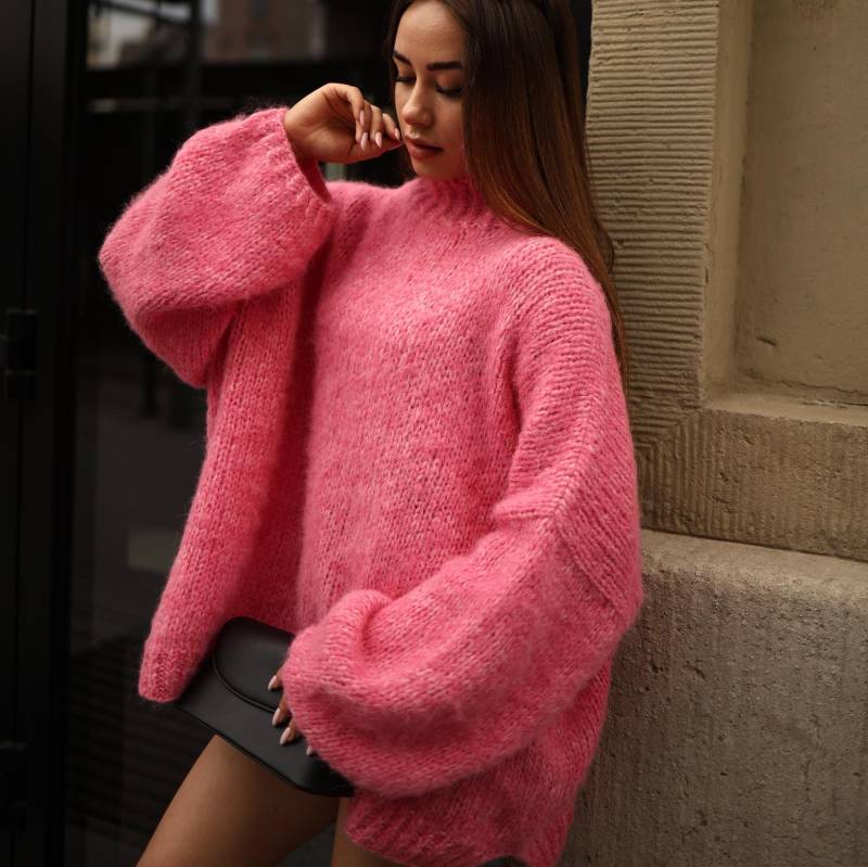 Handgefertigter Pullover Aus Alpaka-Mischgewebe Übergroßer Strick von Anlusso