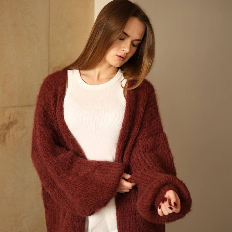 Weiche Wolle Cardigan Oversized Strickjacke Handgefertigte Strickzeug Leichte Handmade Kleidung Damen von Anlusso
