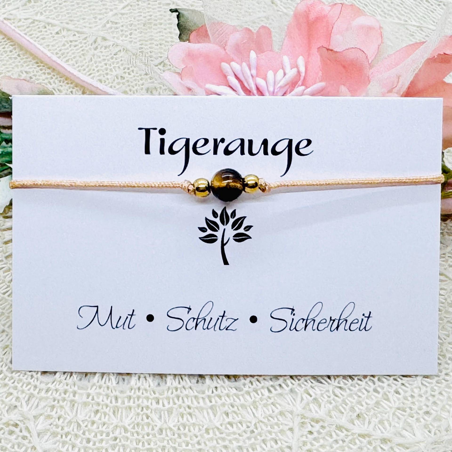 Dezentes Tigerauge Edelstein Armband - Zartes Makramee Freundschaftsarmband Dezentes Tigerauge Edelstein Armband - Zartes Makramee Freundschaftsarmband von Anmariii