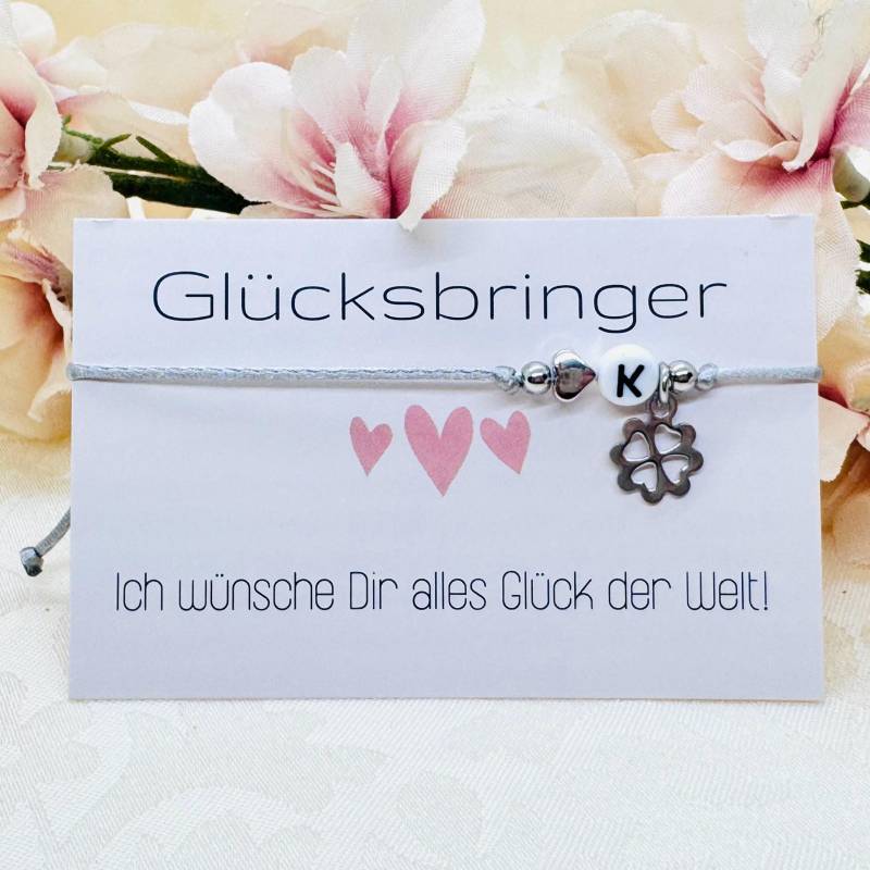 Glücksbringer Makramee Armband Silber Personalisiert - Zartes Freundschaftsarmband Geschenkidee Freundin von GluecksengeI