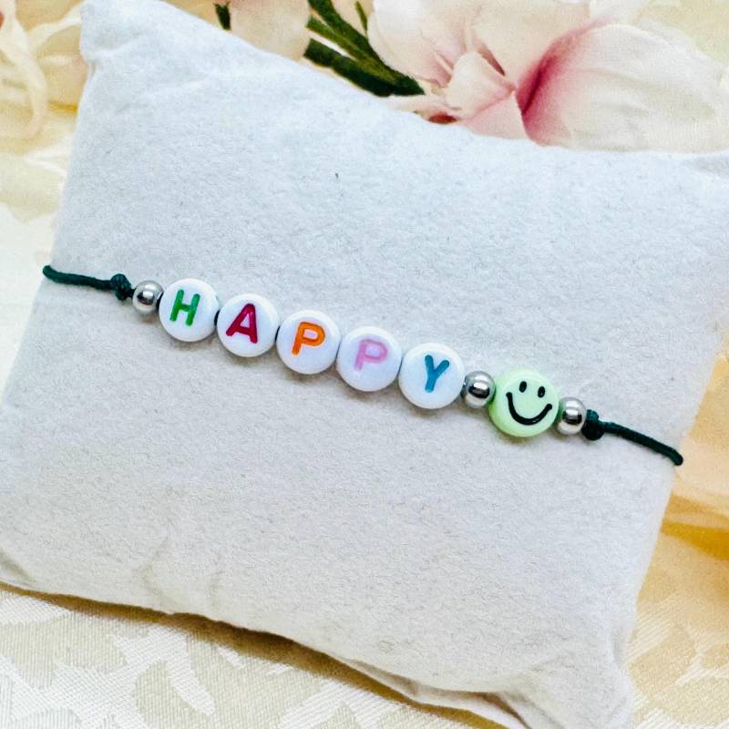 Personalisiertes Makramee Armband Bunt Mit Smiley Grün - Buchstaben Freundschaftsarmband von GluecksengeI