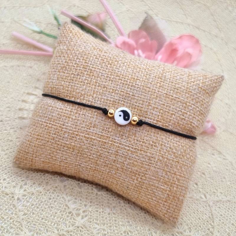 Yin Yang Makramee Armband Weiss - Filigranes von GluecksengeI