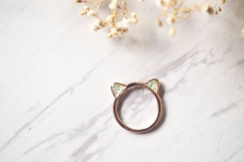 Echte Gepresste Blumen Und Harz Katze Ring in Rosegold Minze von AnnAndJoy
