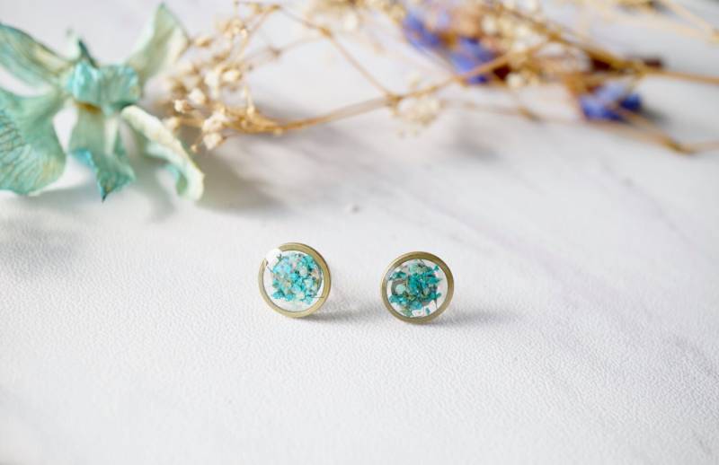 Echte Gepresste Blumen Und Resin Ohrstecker in Mint Teal Mix Echte Gepresste Blumen Und Resin Ohrstecker in Mint Teal Mix von AnnAndJoy