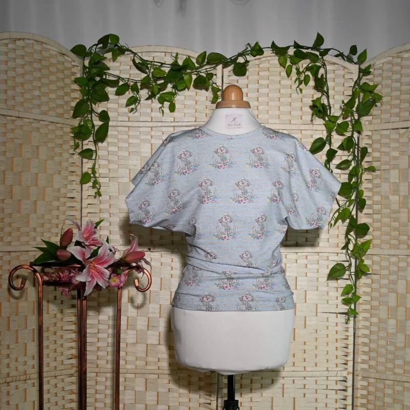 Maritim Gestreiftes Shirt Mit Ankern Grau Blau von AnnKruthDesign