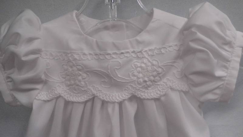 Verkauf Zeichnete Spitze Kleid, Taufkleid Spitze, Taufkleid, Taufkleid, Baby Kleid, Segen Kleid, Handgemachte Erbstück, Baby Mädchen Spitzenkleid von AnnaBouche