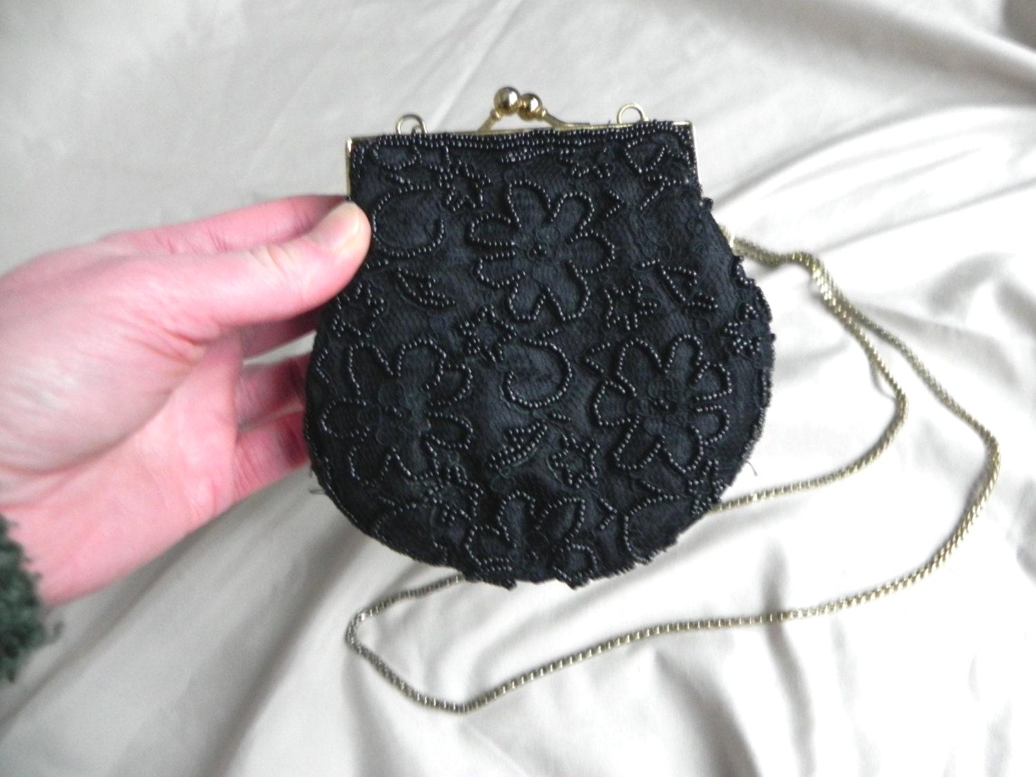 Kleiner Schwarzer Beutel Abendtasche Mit Spitze Und Perlen Geschmückt von AnnaMaesAttic