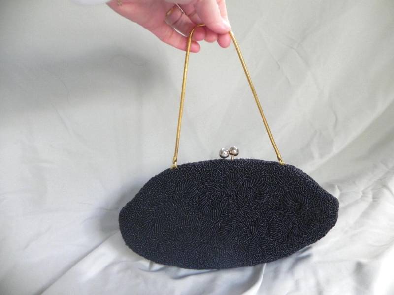 Schwarze Perlen-Formale Clutch-Geldbeutel-Abendtasche Handtasche Mit Strass-Verschluss Schwarze Perlen-Formale Clutch-Geldbeutel-Abendtasche Handtasche Mit Strass-Verschluss von AnnaMaesAttic