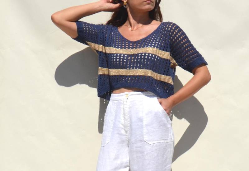 Blau/Gold Gestreiftes Lurex Netz Strick Top.einheitsgröße von AnnaOhSailors
