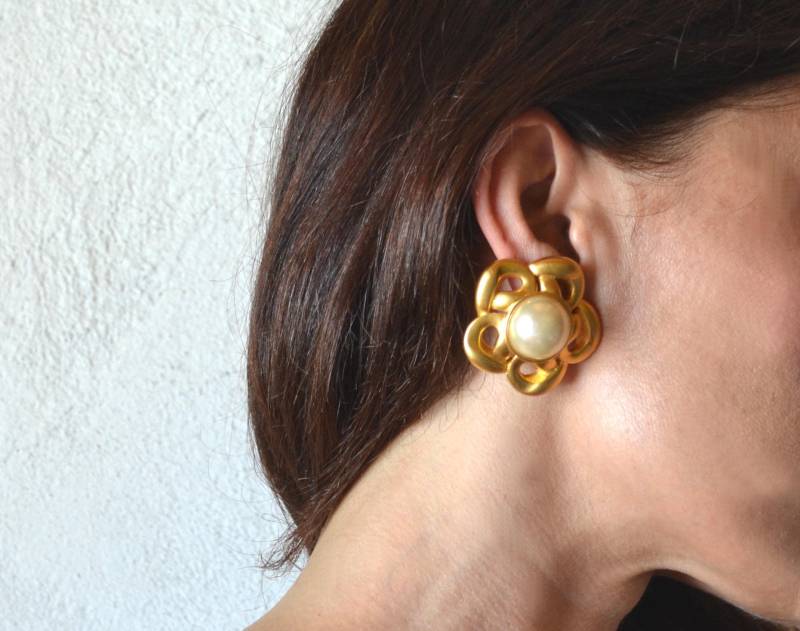 Mohnblumen - Goldmessingohrringe, Ohrclips von AnnaOhSailors