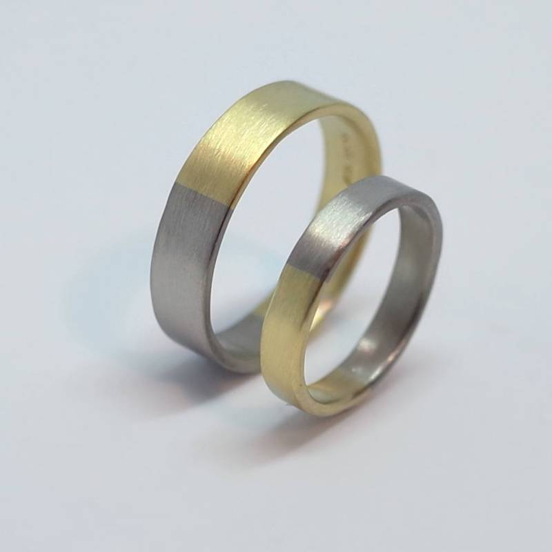 Golden Ratio Eheringe Set - 18K Weißgold Und Gelbgold, Einzigartige Ringe Für Sie Ihn von AnnaReiJewellery