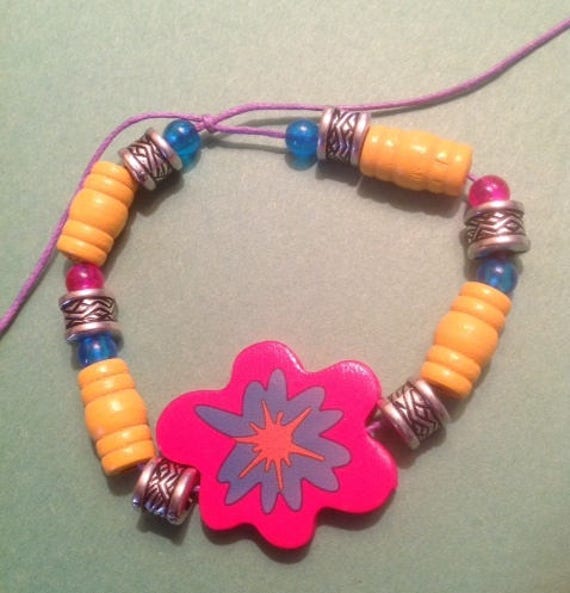 Silber, Gelb, Rosa Und Blau Jazz Armband Silber, Gelb, Rosa Und Blau Jazz Armband von AnnaTerruweMuseum