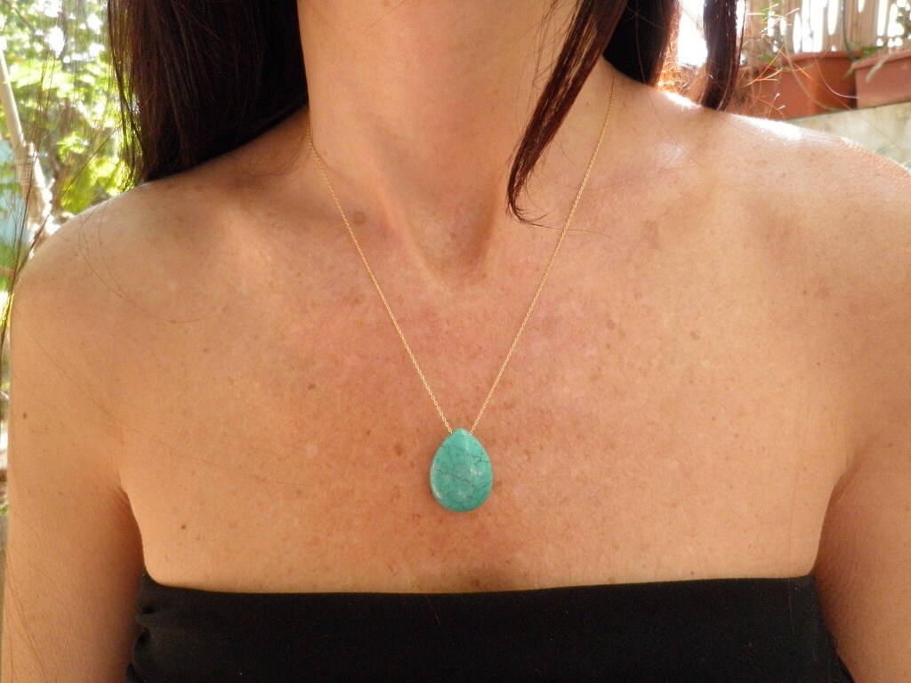 Türkis Halskette, Teardrop 14K Gold Filled Anhänger, Zarte Feminine Zierlich von AnnalisJewelry