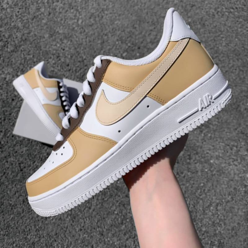 Custom Nike Air Force 1 Beige Aesthetic - Sneaker Soft Brown Hand Painted Shoes Cream Personalized Af1 von AnnamarieDIY