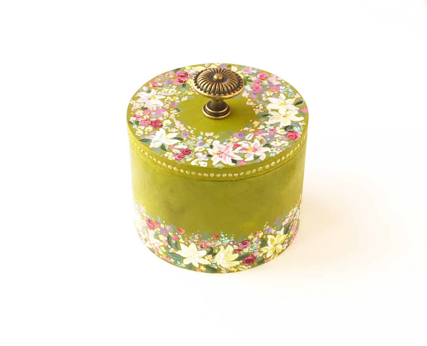 Geschenk Für Sie, Kleine Schmuckschatulle Holz, Florale Schmuckschatulle, Handbemalte Runde Box Ringe, Frühlingsgeschenk Geburtstag, Mit Lilien Geschenk Für Sie, Kleine Schmuckschatulle Holz, Florale Schmuckschatulle, Handbemalte Runde Box Ringe, Frühlingsgeschenk Geburtstag, Mit Lilien von AnnaplusK