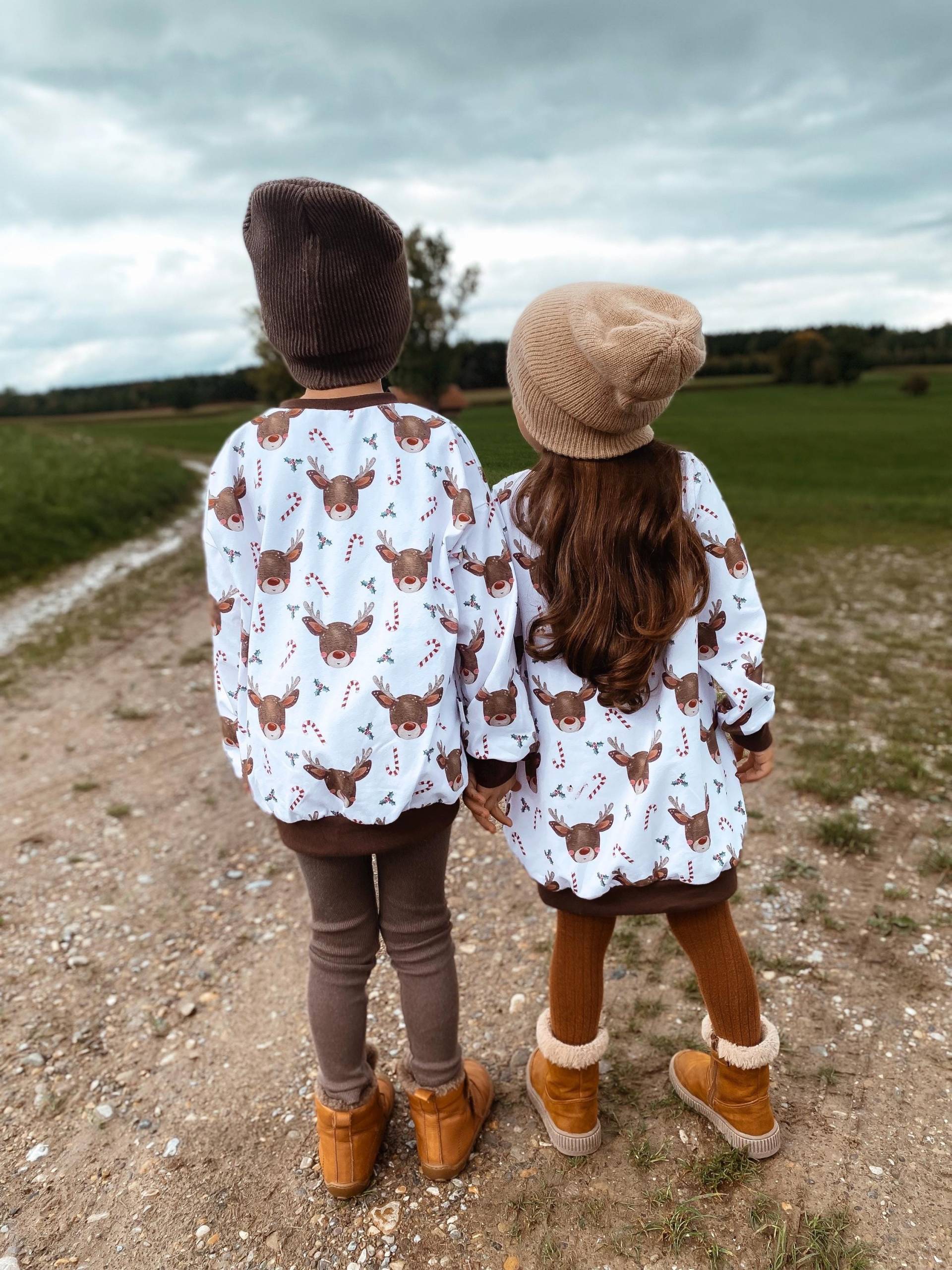 Kinder Weihnachts Outfit Rentier Oversize Sweater Oder Ballonkleid | Handmade Baby & Kinderkleidung Größe 56-170 Geschenk Weihnachten von AnnasFadenliebe