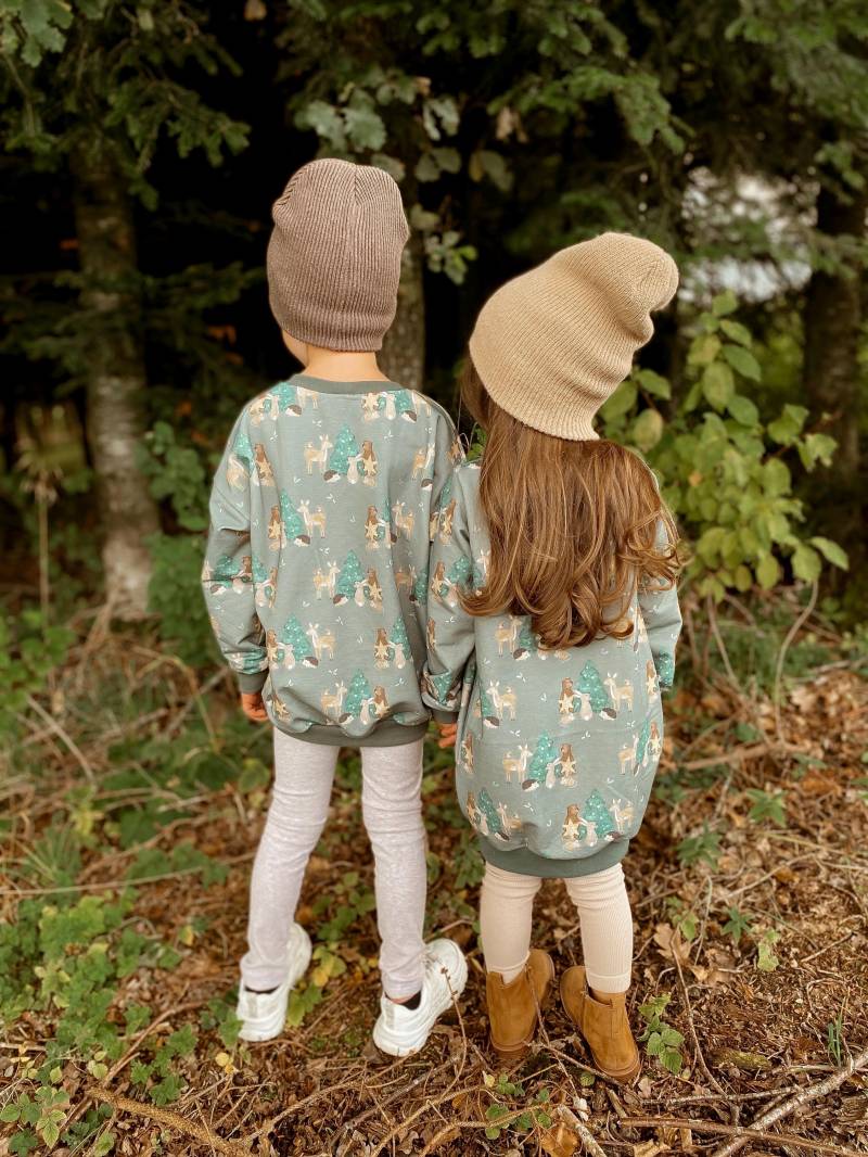 Weihnachtsoutfit Kinder Ballonkleid & Oversize Sweater Waldtiere | Partnerlook Geschwister Freunde Cousins Handmade Bio Baumwolle von AnnasFadenliebe