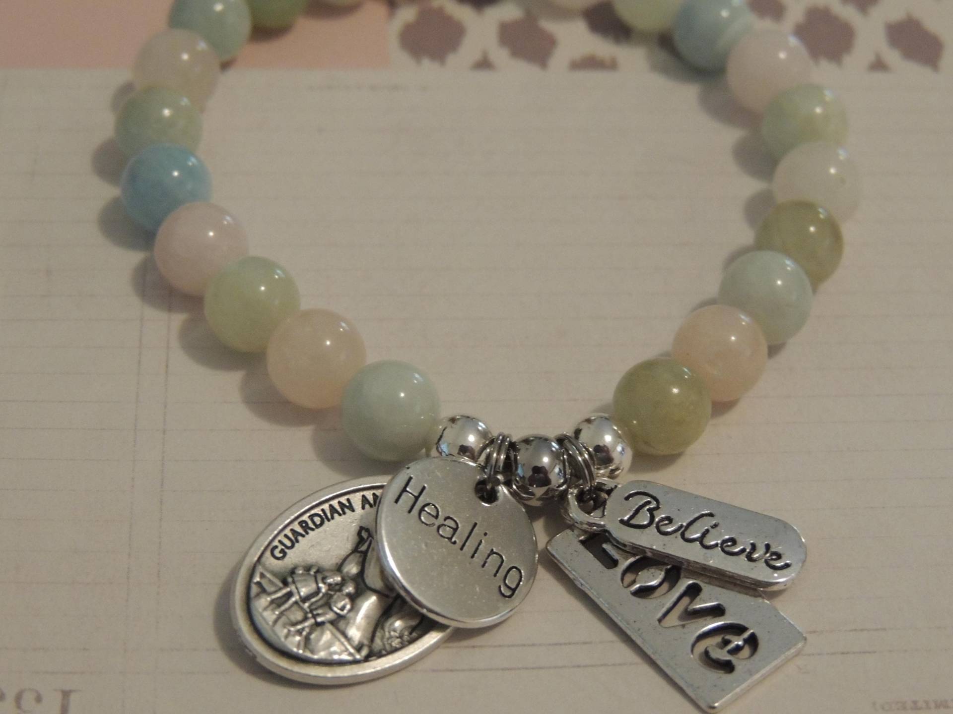 Morganit Kristall Bettelarmband Schutzengel, Heilung, Liebe Morganit Kristall Bettelarmband Schutzengel, Heilung, Liebe von AnneGaleJewels