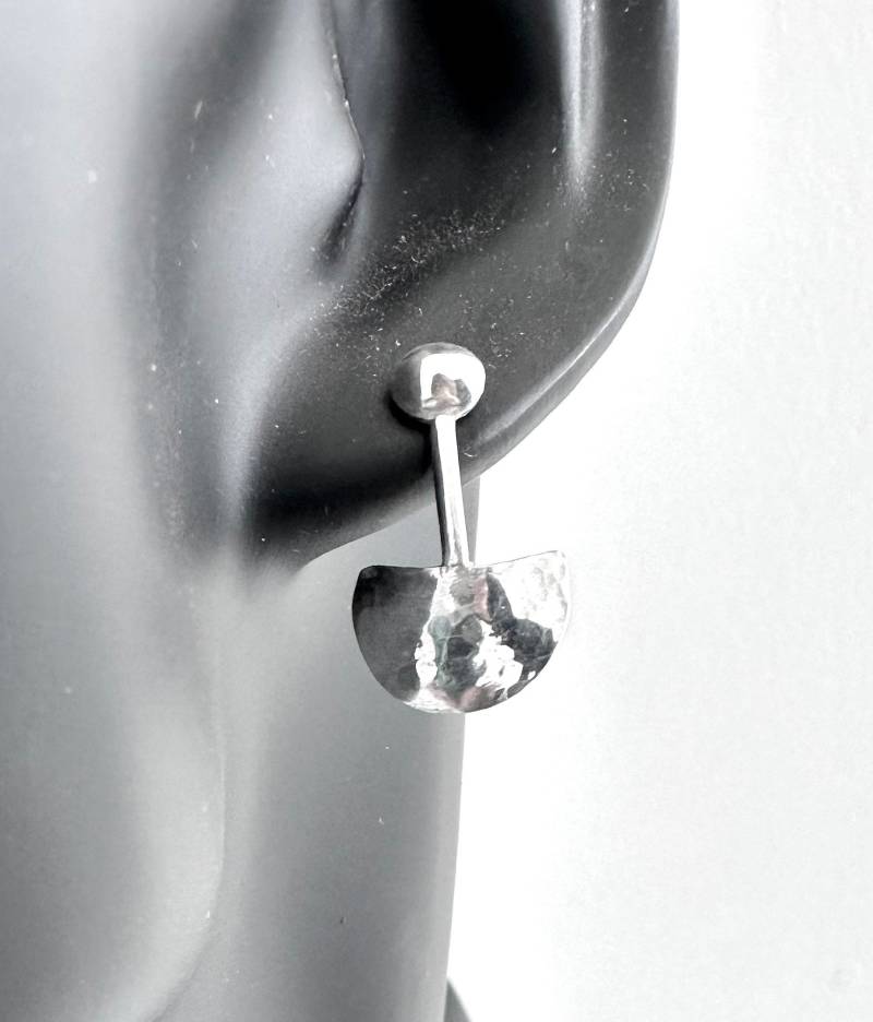 Strukturierte Sterling Silber Ohrringe von AnneLumsdenJewellery