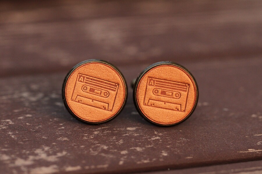 Herren Manschettenknöpfe - Der Vintage-stil Kassette Tape Mit Einem Geschenk-Box von AnneSoye