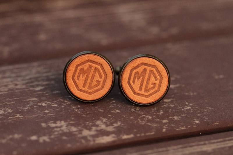 Herren Manschettenknöpfe - Vintage Style Mg Mit Geschenkbox von AnneSoye