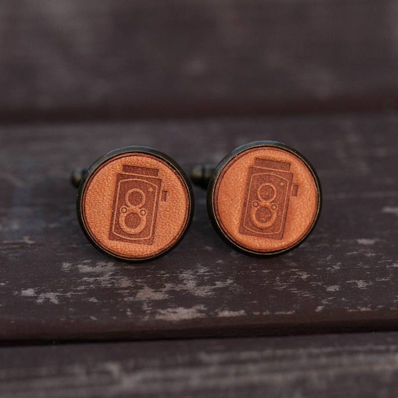 Herren Manschettenknöpfe - Vintage Style Retro Kamera Mit Geschenkbox von AnneSoye