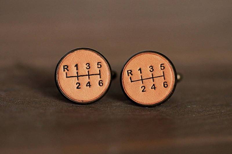 Herren Manschettenknöpfe - Vintage Style Zahnrad Fahren Mit Geschenkbox von AnneSoye