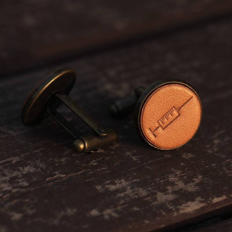 Herren Manschettenknöpfe - Vintage-stil-Manschettenknöpfe Spritze Mit Einem Geschenk-Box von AnneSoye