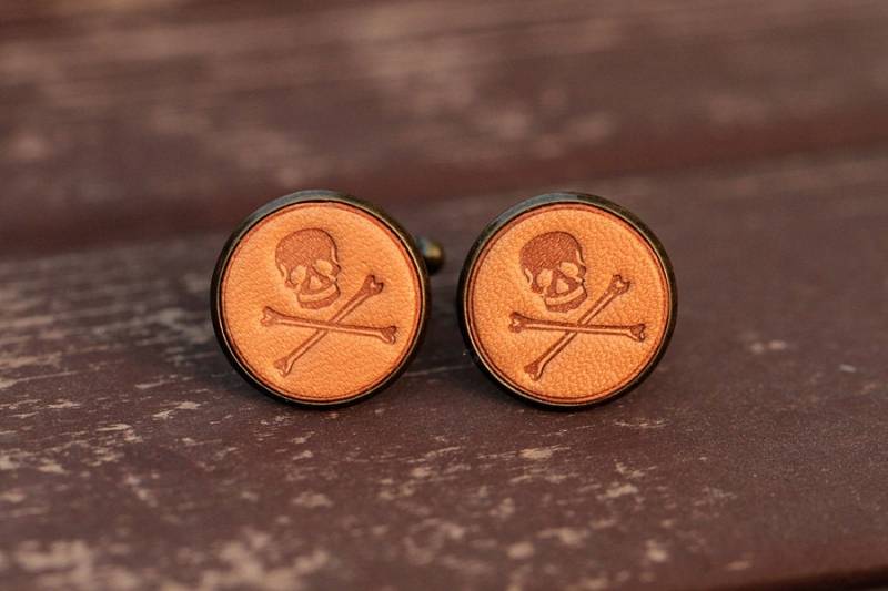 Vintage Style Manschettenknöpfe - Personalisierte Skull Mit Geschenkbox von AnneSoye