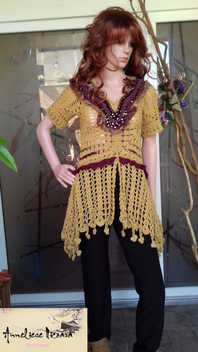 Häkeltunika-Bluse/ Handgehäkelte Boho Style Häkeltop Bluse Tunika Spitze Ocker Kurzarm Häkeltunika-Bluse/ Handgehäkelte Boho Style Häkeltop Bluse Tunika Spitze Ocker Kurzarm von AnnesMagicCrochet