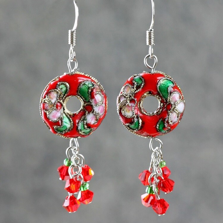 Rote Cloisonne Chandelier Creolen Ohrringe Brautjungfern Geschenke Free Us Shipping Handmade Anni Designs von AnniDesignsllc