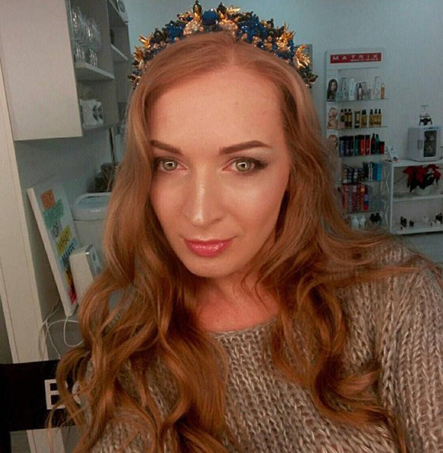Kristall Stirnband⤙Gold Blaue Tiara⤙Rhinestone Tiara⤙Blaue Tiara⤙Wedding Stirnband⤙Blaue Tiara von AnnieGivaJewelry