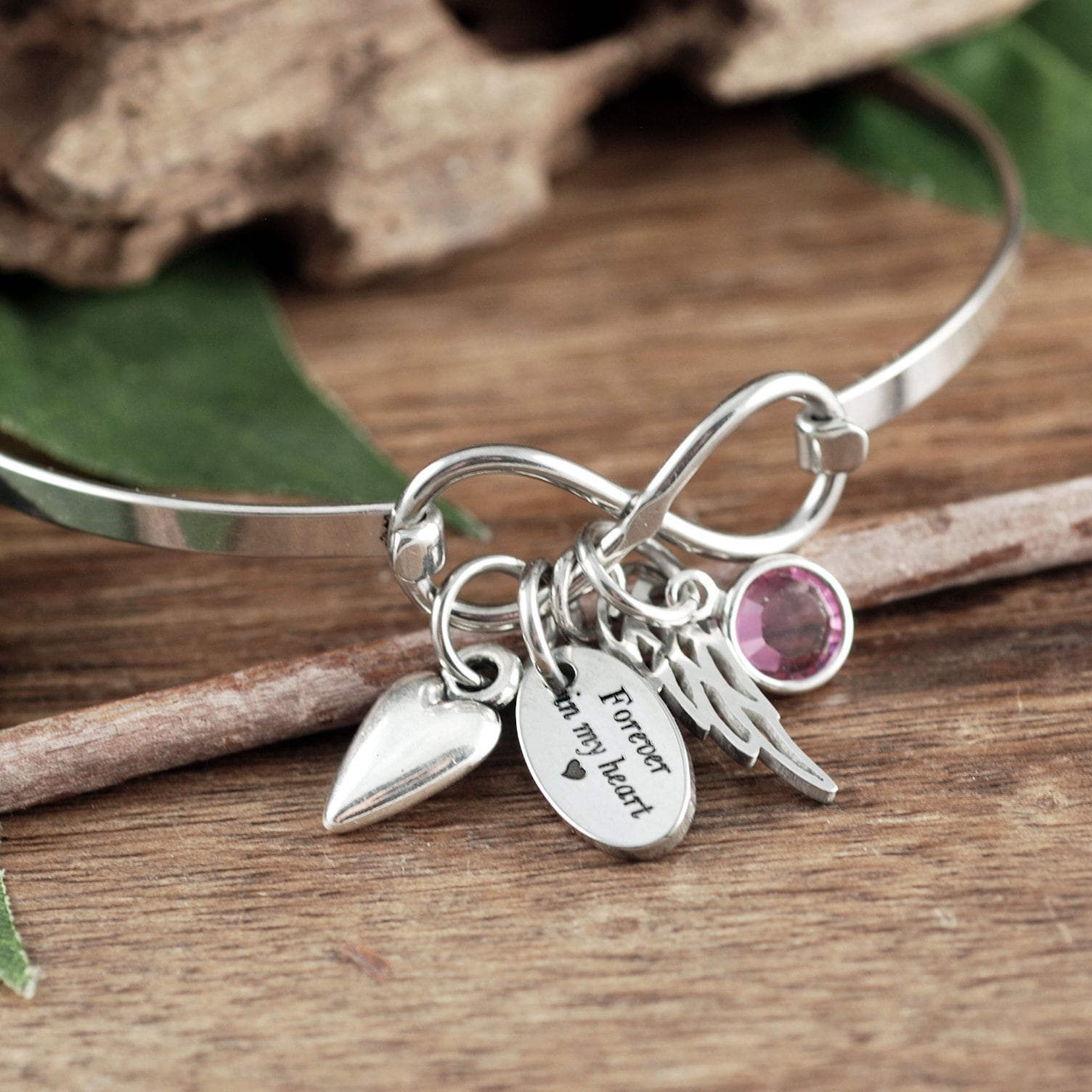 Denkmal Armband Für Frau, Engel Flügel Armband, Birthstone Memorial Schmuck, Erinnerung Geschenke von AnnieRehJewelry