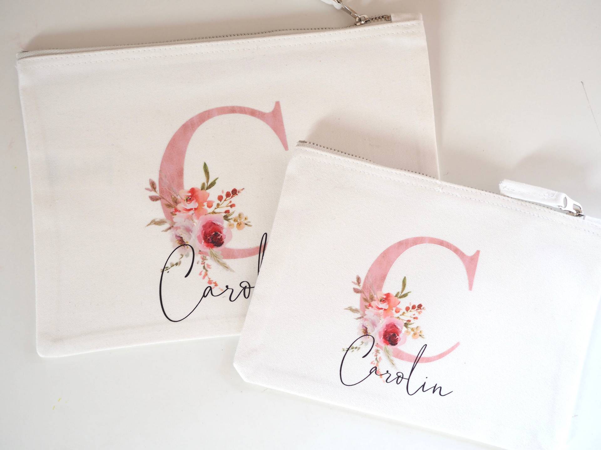 Kosmetiktäschchen Weiß Initial Roségold Gr. M Oder L | Clutch Geschenk Trauzeugin Brautmuttet Beste Freundin Jga |Personalisiert Kosmetiktäschchen Weiß Initial Roségold Gr. M Oder L | Clutch Geschenk Trauzeugin Brautmuttet Beste Freundin Jga |Personalisiert von Anniundava