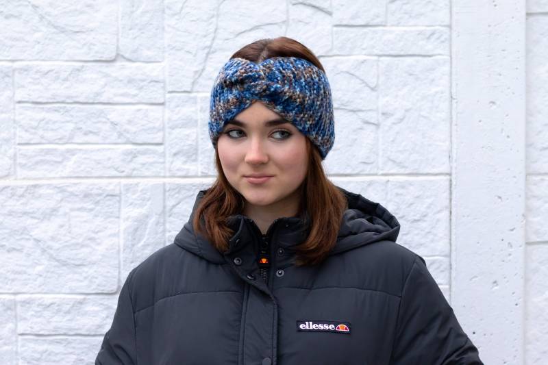 Buntes Strick Stirnband, Damen Stirnband Handgestrickt, Ohrenwärmer, Twist Mehrfarbig von Annknitting4you