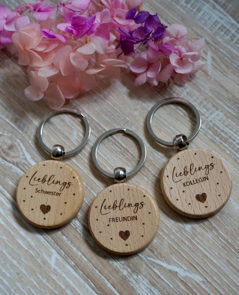Schlüsselanhänger Lieblingsfreundin | Lieblingskollegin Lieblingsschwester Geschenk Anhänger Aus Holz Geburtstag Holzanhänger von AnnmisHerzensshop
