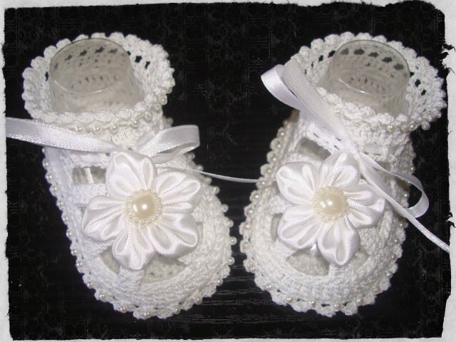 Handgehäkelte Baby Booties.stricken Häkeln Taufe Booties-Sandalen.taufe Booties, Weiße Gehäkelte Sommer Booties von AnnoushkaFashion