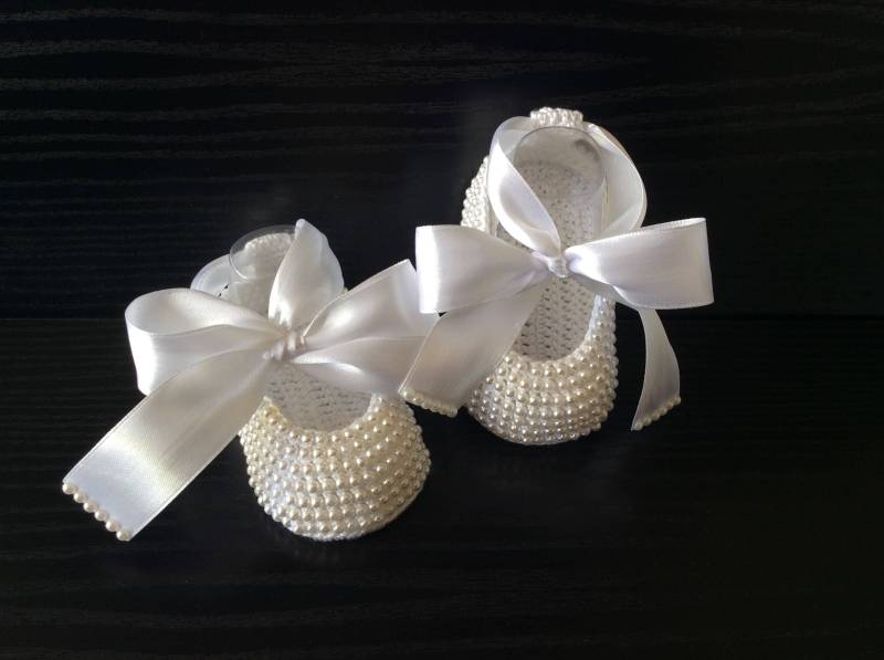 Жемчуug Крючком Деutская Обувь. Принцесса Бе Elые Тапочки.ручtassel. Dose Anhänger von AnnoushkaFashion