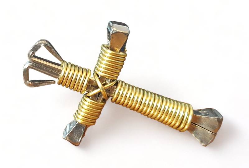 Anhänger Kreuz Halskette Gold Einstellbare Schmuck Christian Wire Metal Nails Brand New Anhänger Kreuz Halskette Gold Einstellbare Schmuck Christian Wire Metal Nails Brand New von AnnsCreativeCorner