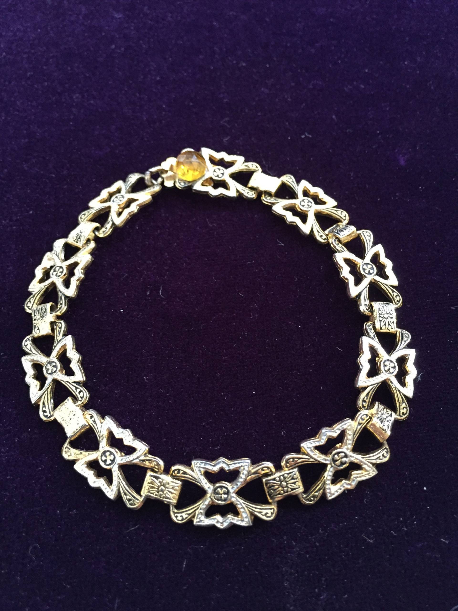 Vintage Gold-Armband, Schmetterling-Gliederarmband, Retro Mode Armband, Gold Elektro Vernickelt # 671 Vintage Gold-Armband, Schmetterling-Gliederarmband, Retro Mode Armband, Gold Elektro Vernickelt # 671 von AnnsUnlimitedAcces